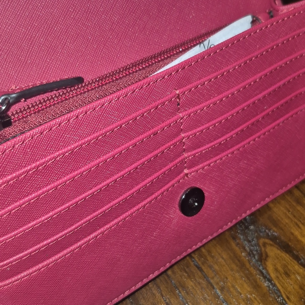 Calvin Klein Cranberry Crossbody Chain Wallet Bag - Picture 7 of 10